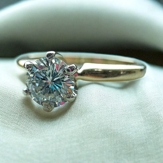 0.38ct Round Diamond Solitaire Ring - 14K Yellow Gold