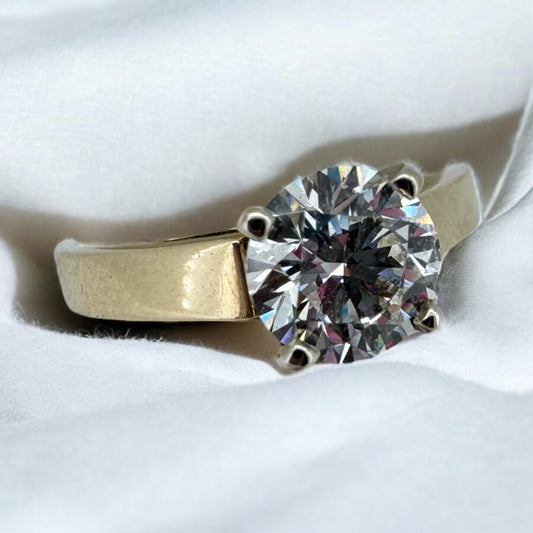1.17ct Round Diamond Solitaire Ring - 14K Yellow Gold