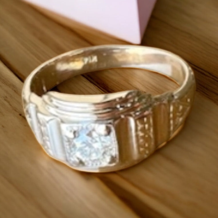 Men's Estate Gold and DIamond Ring