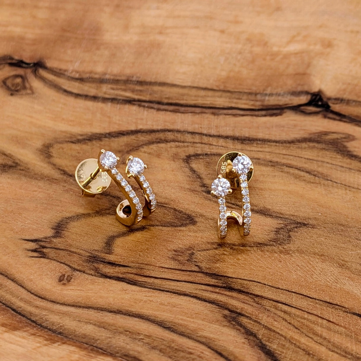 Double-Hoop Diamond Huggie Earring - 14K Yellow Gold