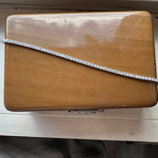 White Gold Tennis Bracelet - 2.40 carats