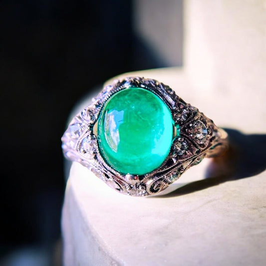 Cabochon Emerald and Diamond Ring - Art Deco