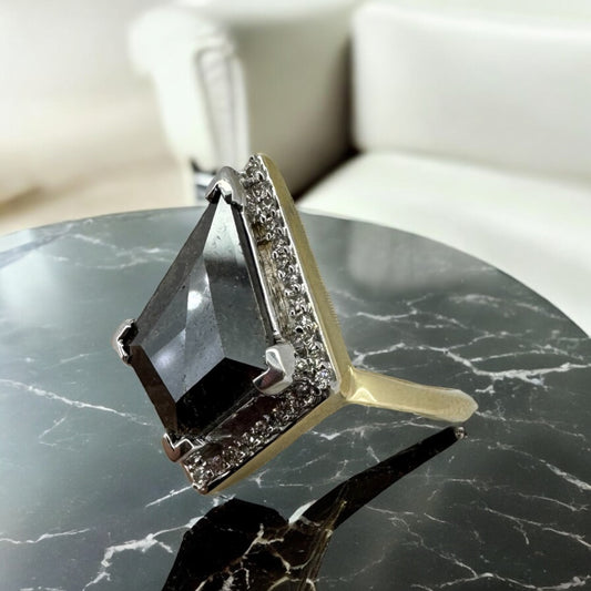 Kite-Shape Salt and Pepper Diamond Ring - 14K Yellow Gold