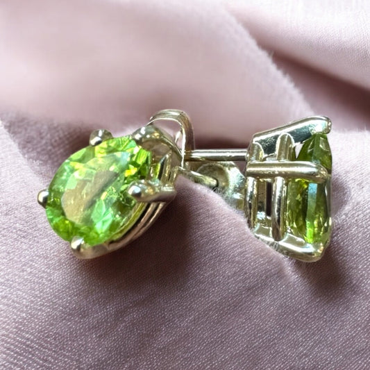 Pear-Shape Peridot Stud Earrings - 14K Yellow Gold