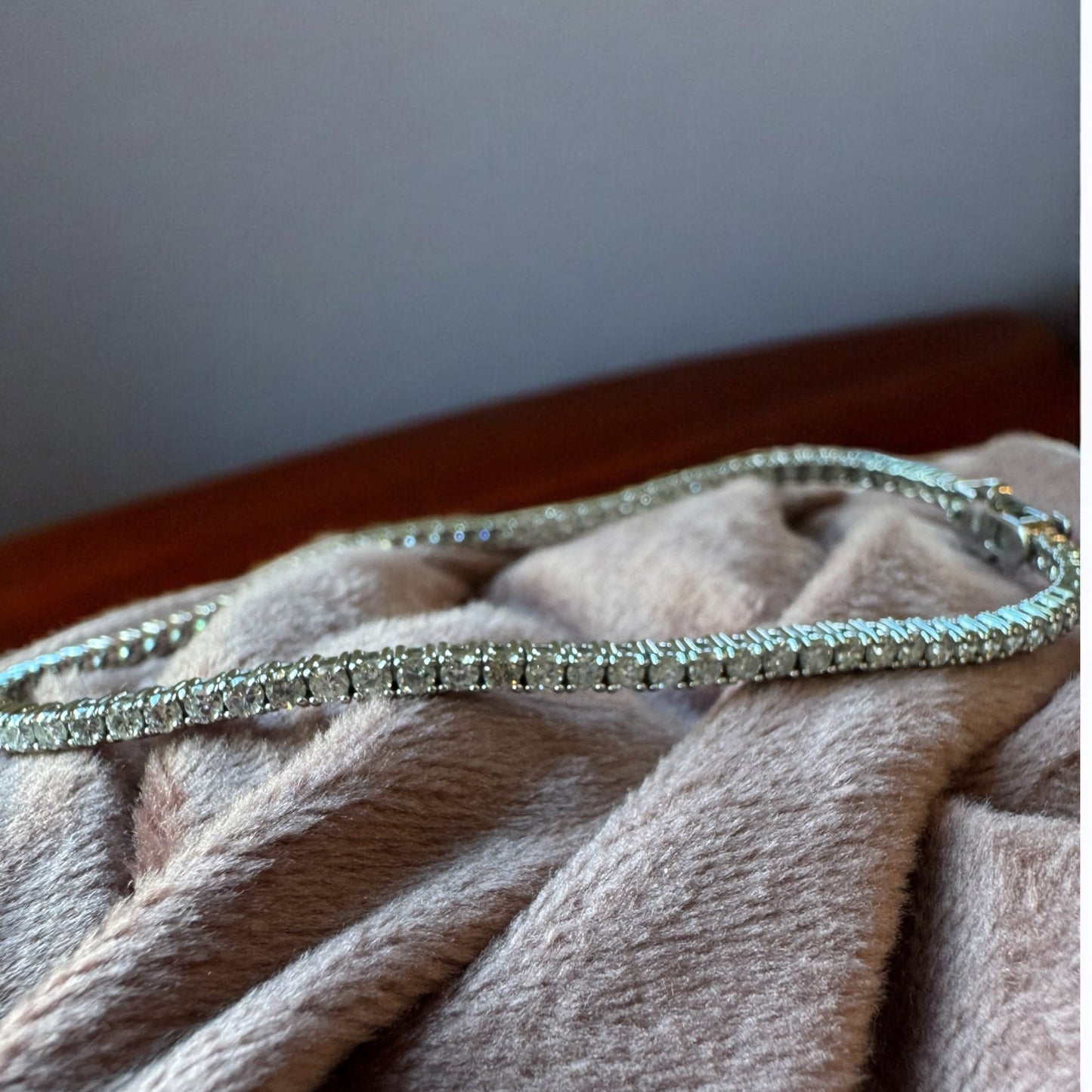 2.67ctw Diamond Tennis Bracelet - 14K White Gold