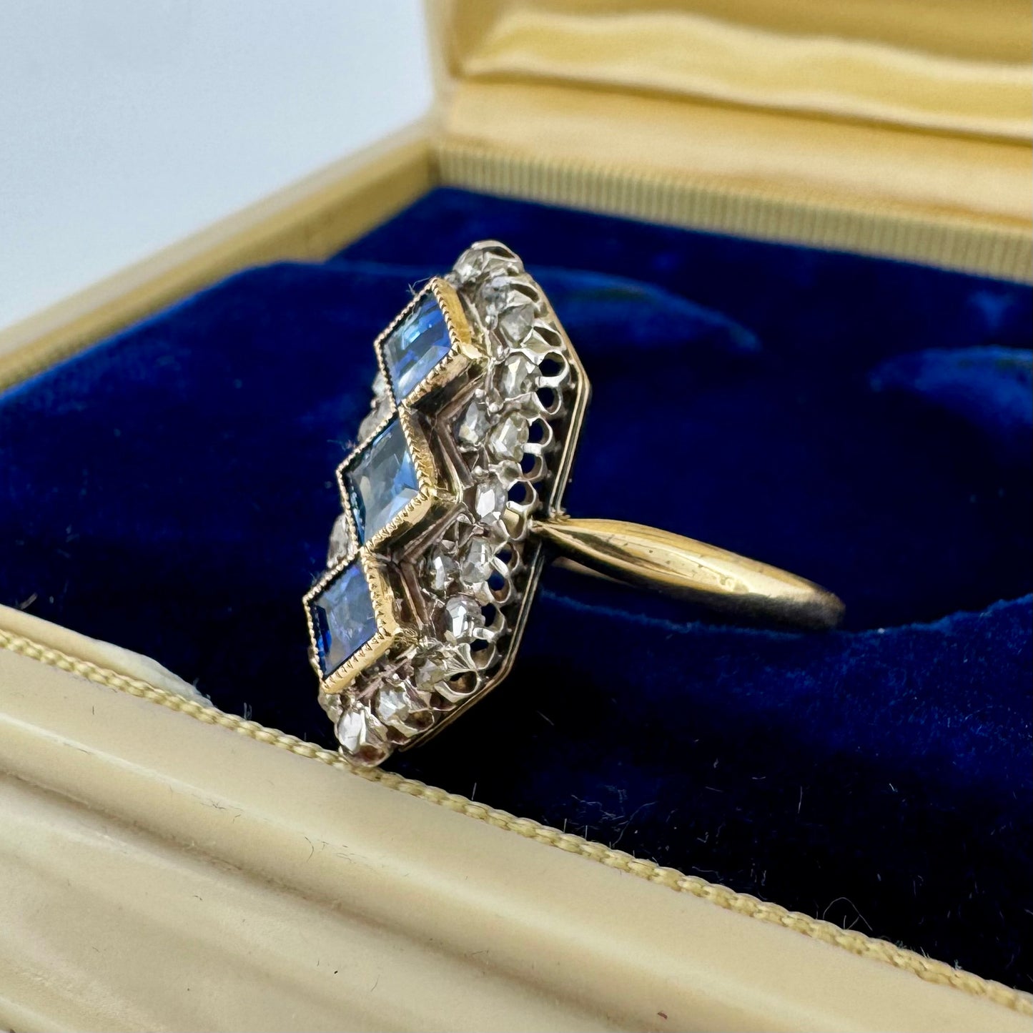 18K Yellow Gold Sapphire and Diamond Ring - Victorian Era