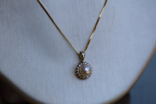 Diamond Halo Pearl Necklace - 14k Yellow Gold