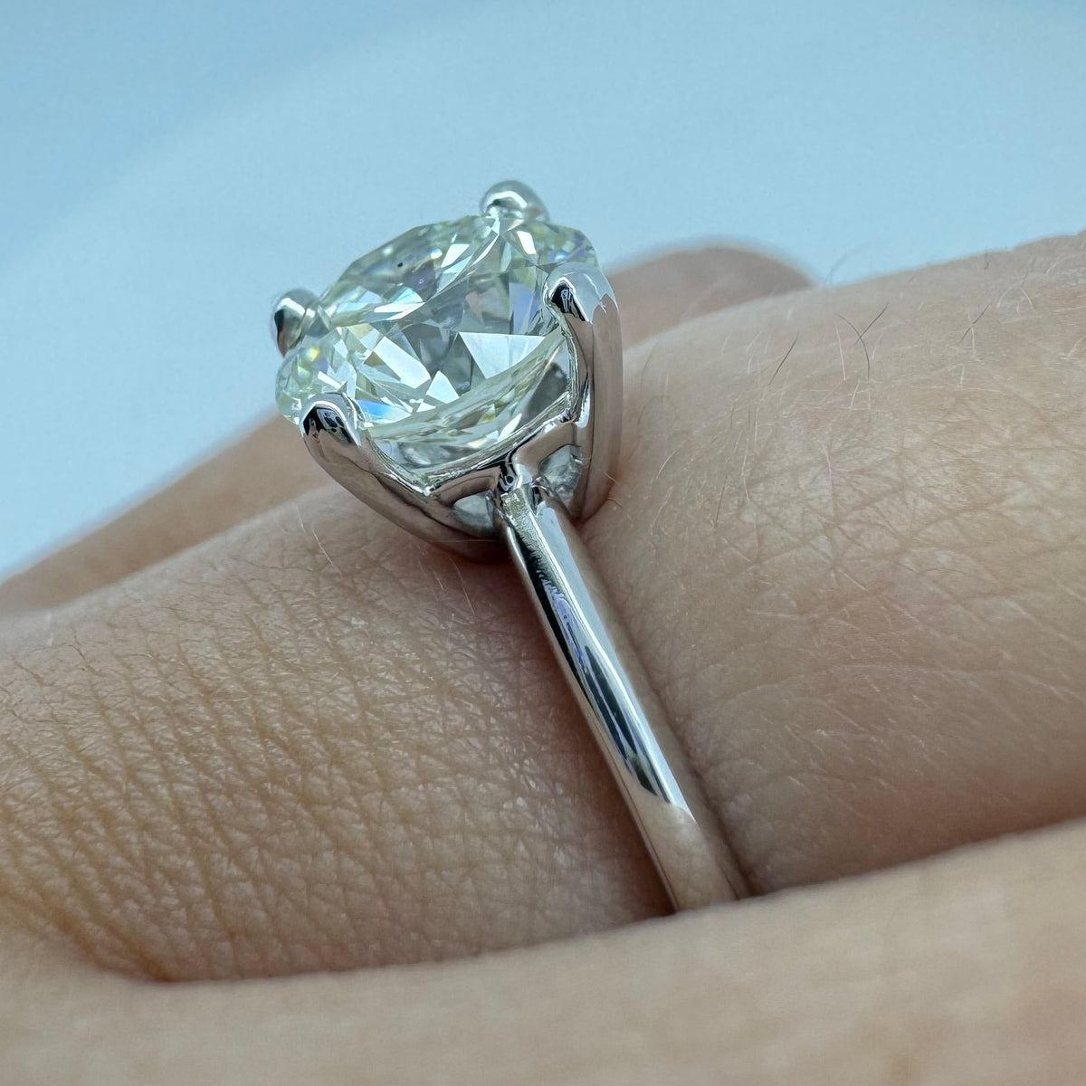 2.03ct Round Brilliant Diamond Solitaire - 14K White Gold