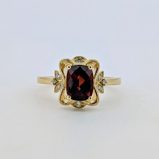 Vintage-Inspired Garnet and Diamond Ring - 14K Yellow Gold