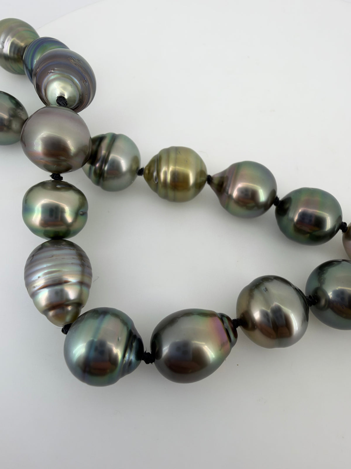 Baroque Tahitian Pearl Strand w/ Tentacle Clasp - 14K Yellow Gold
