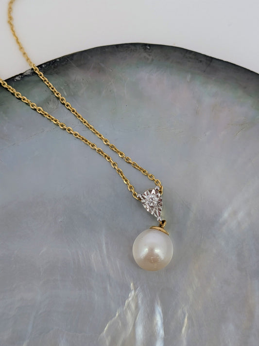 Pearl and Illusion Diamond Drop Pendant - 14K Yellow Gold
