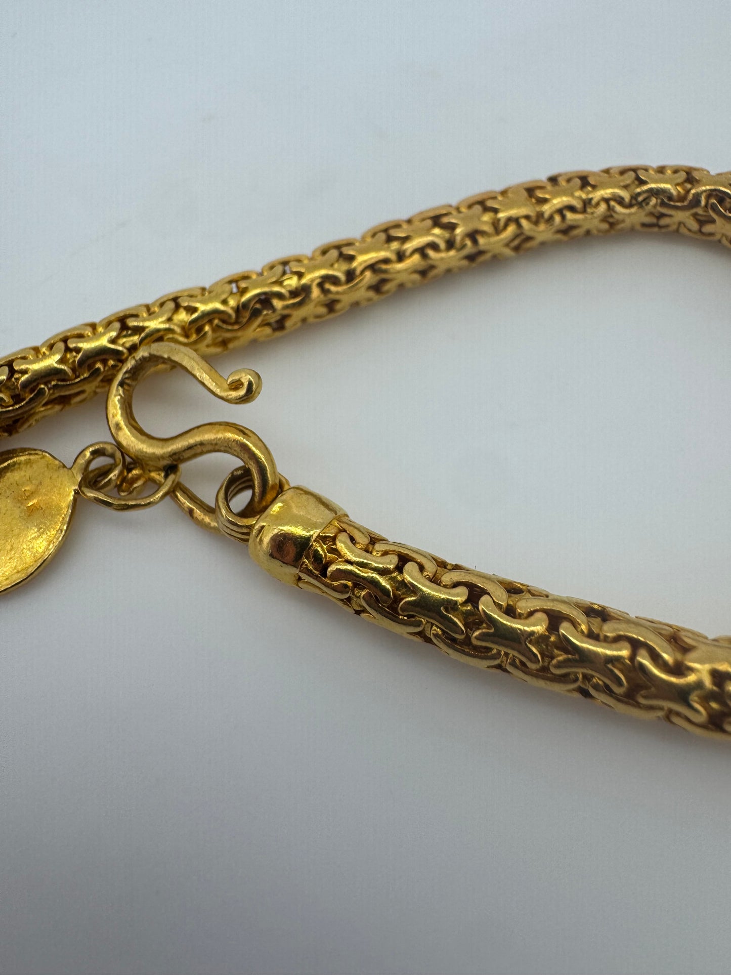 Thai Baht Bracelet - 23.42K Yellow Gold