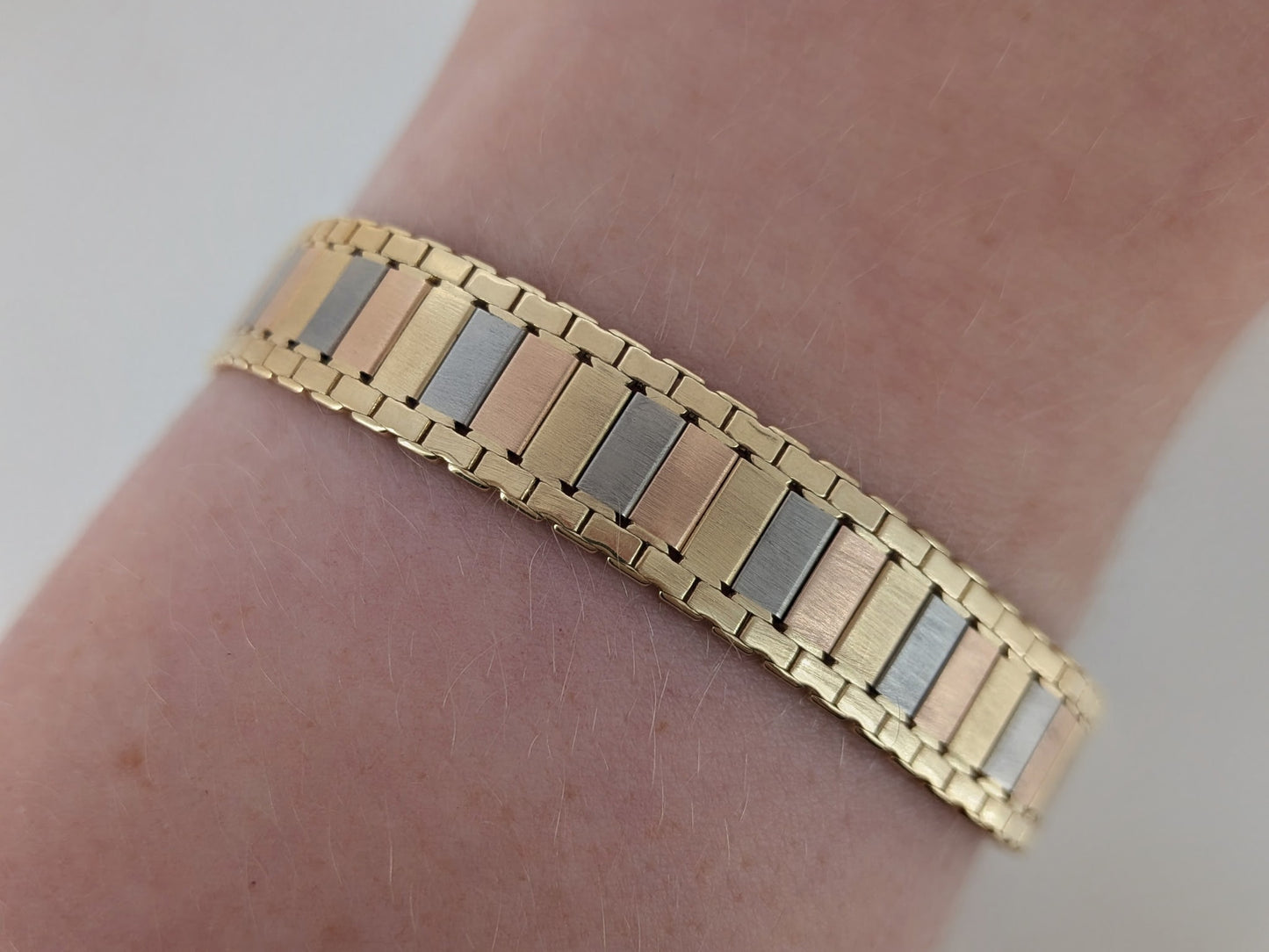 Tri-Color Link Bracelet - 18K Gold