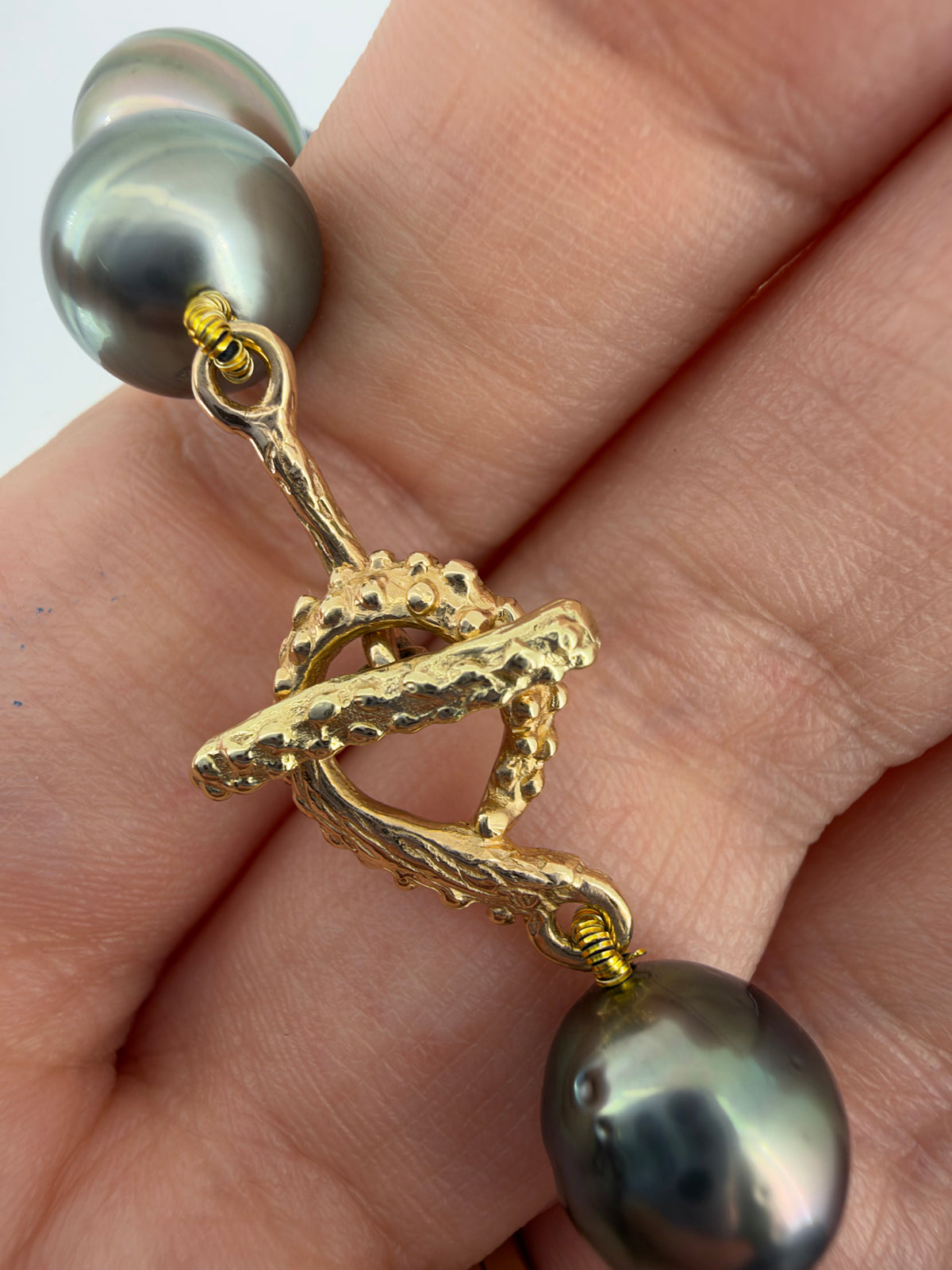 Baroque Tahitian Pearl Strand w/ Tentacle Clasp - 14K Yellow Gold