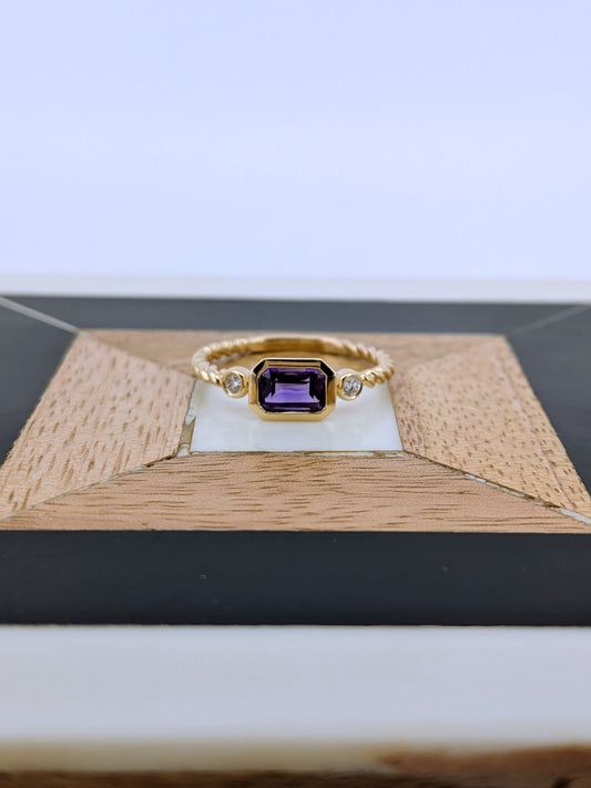 Bezel-Set Three Stone Diamond and Amethyst Ring - 14K Yellow Gold