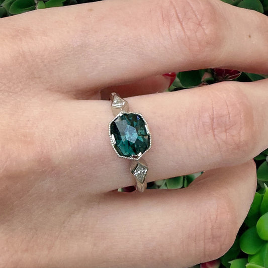 Deco-Inspired Blue Spinel Ring - TJ Designer