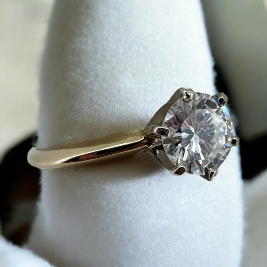 0.75ct Round Diamond Solitaire Ring - 14K Yellow Gold