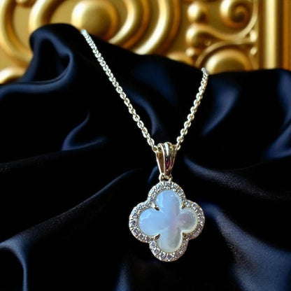 Clover-Shaped Mother of Pearl Necklace - 14K Yellow Gold