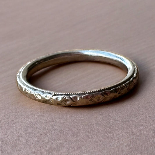 18K White Gold Wedding Band - Art Deco
