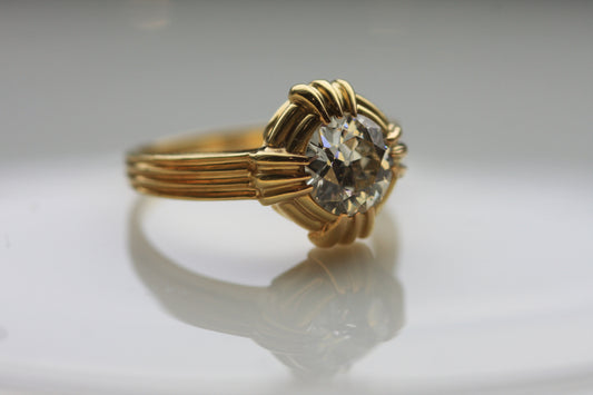 18K Bold Sculpted Diamond Solitaire Ring - Retro