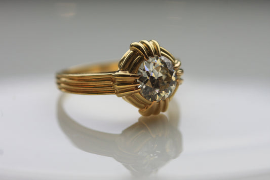 18K Bold Sculpted Diamond Solitaire Ring - Retro